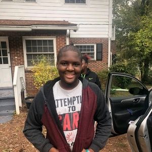 Meet your Posher, Amir